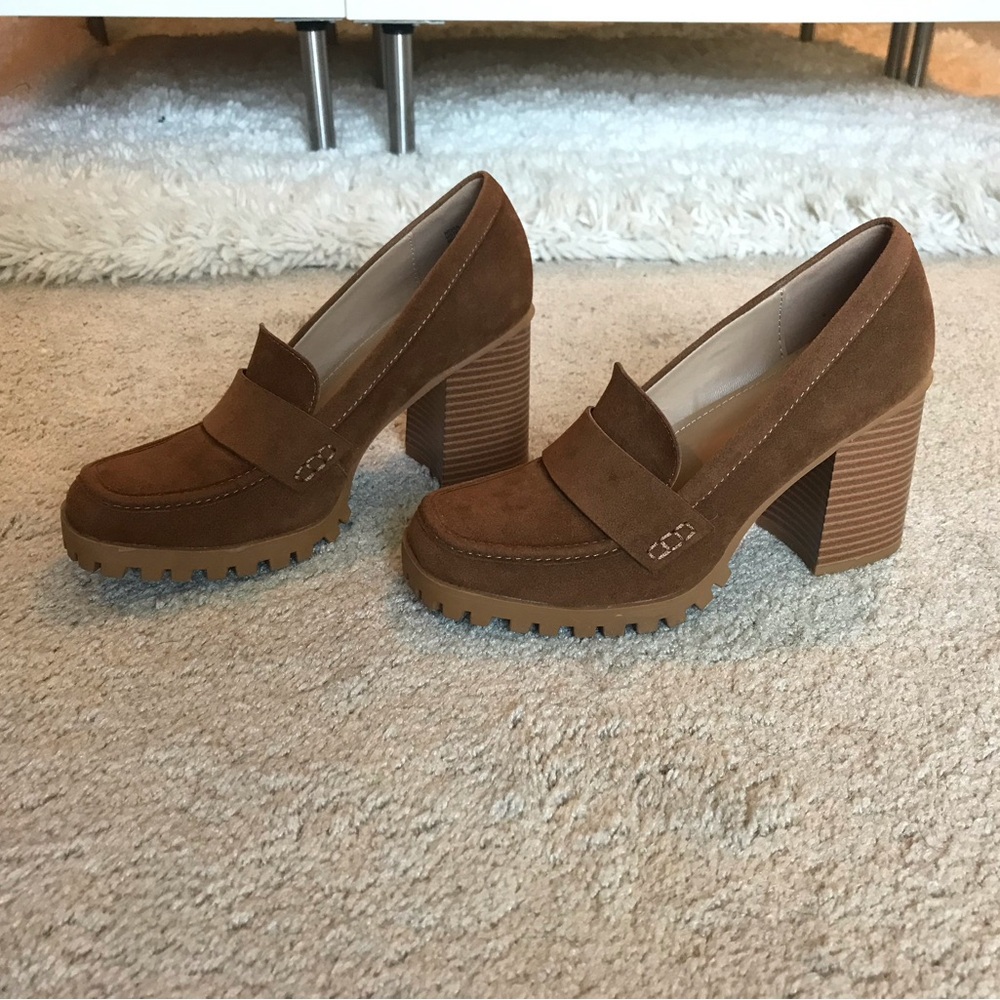 JustFab Nora Block Heeled Pump